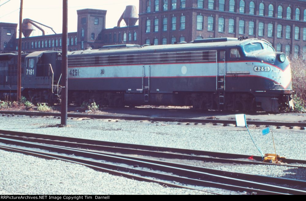 NJT 4251